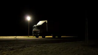 По дороге из Брянска бесследно исчезла фура с куриным фаршем «Мираторга»