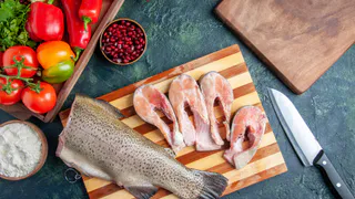 Опасная рыба кишит паразитами – не берите такую: в ней обнаружили 10-метровых червей