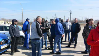 Бастующие таксисты: "Мы хотим избавиться от нелегалов"