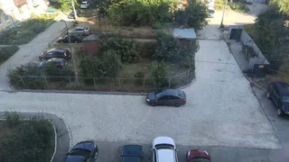 Благоустройство в действии: на Есенина сняли асфальт, а положить новый забыли