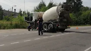 В Касимовском районе мотоциклист врезался в автобетоносмеситель