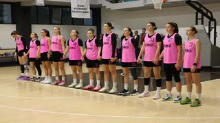 Баскетболистки ВлГУ начали борьбу за призовое место в Суперлиге