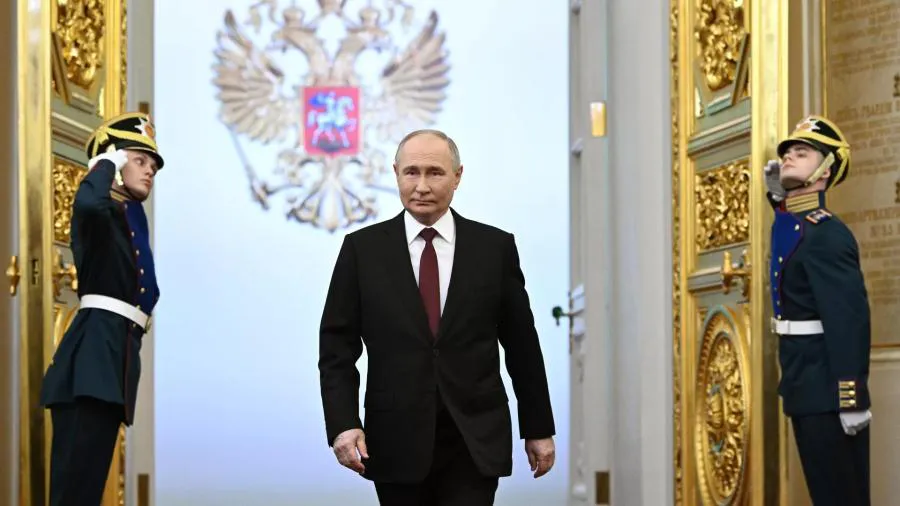 Путин официально стал президентом России