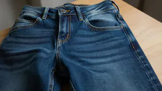 Не выкидываю джинсы, которые стали малы: вместо этого применяю технику апсайлинга