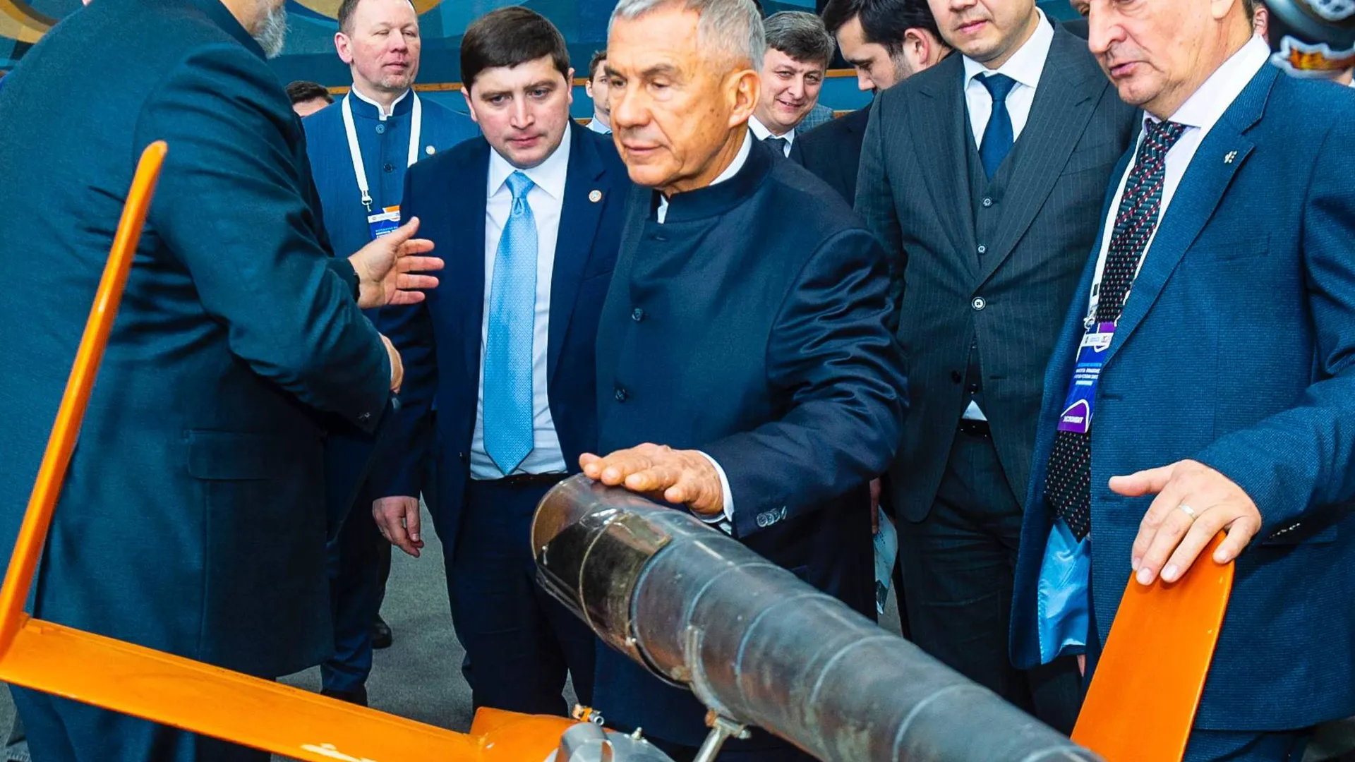 Рустам Минниханов посетил Нижнекамск: делегация оценила промышленный потенциал Татарстана