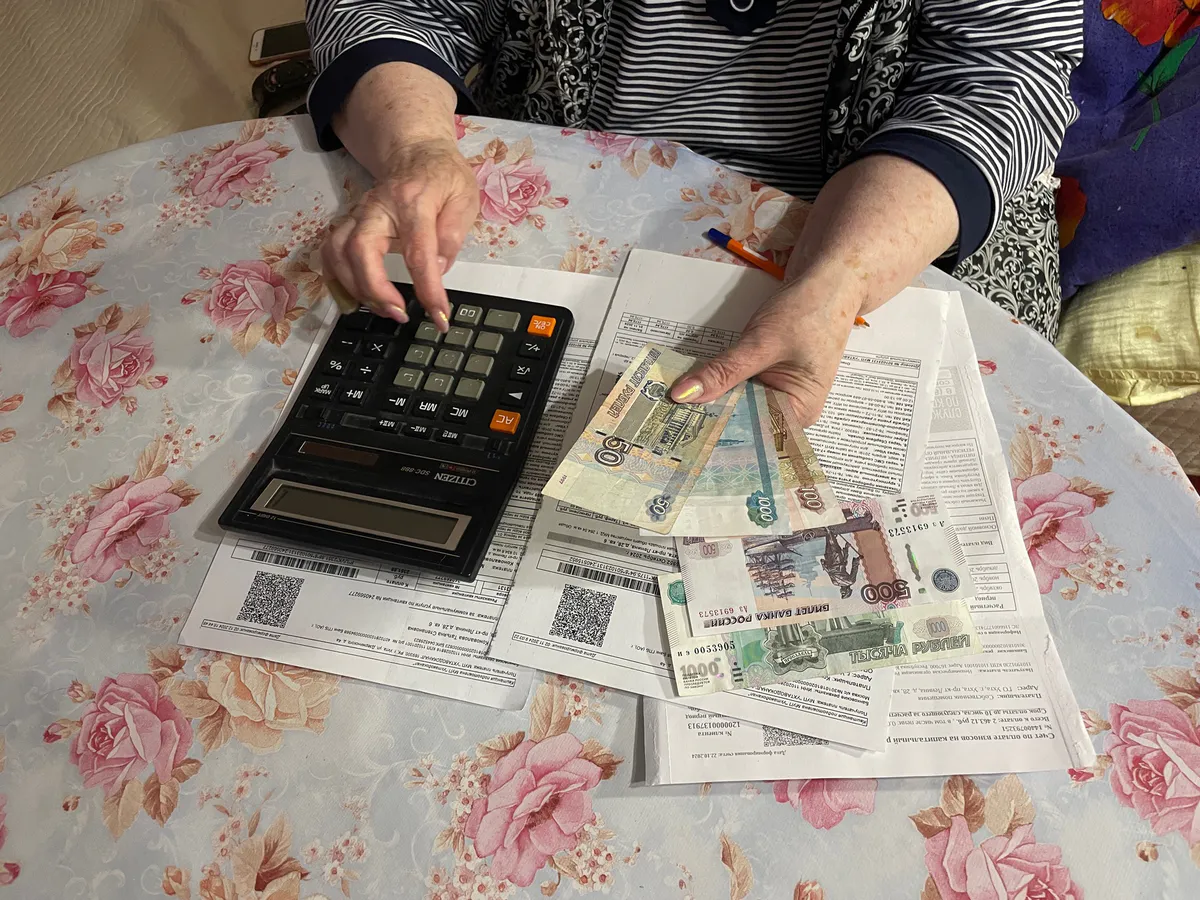 Пенсионеры ликуют: их освобождают от платы за капремонт и вывоз мусора - но есть свои нюансы