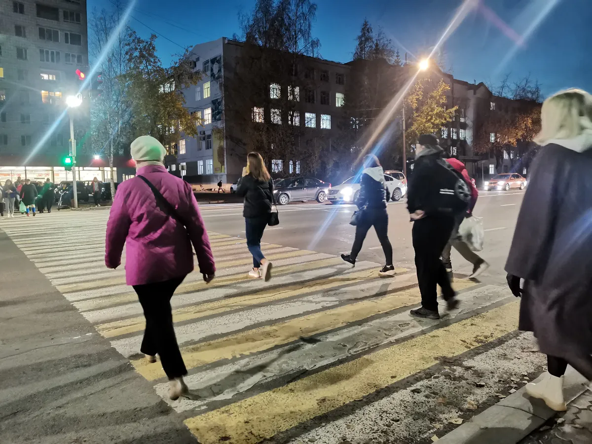 Верховный Суд вынес окончательное решение: нужно ли водителю ждать, пока пешеход полностью перейдёт дорогу