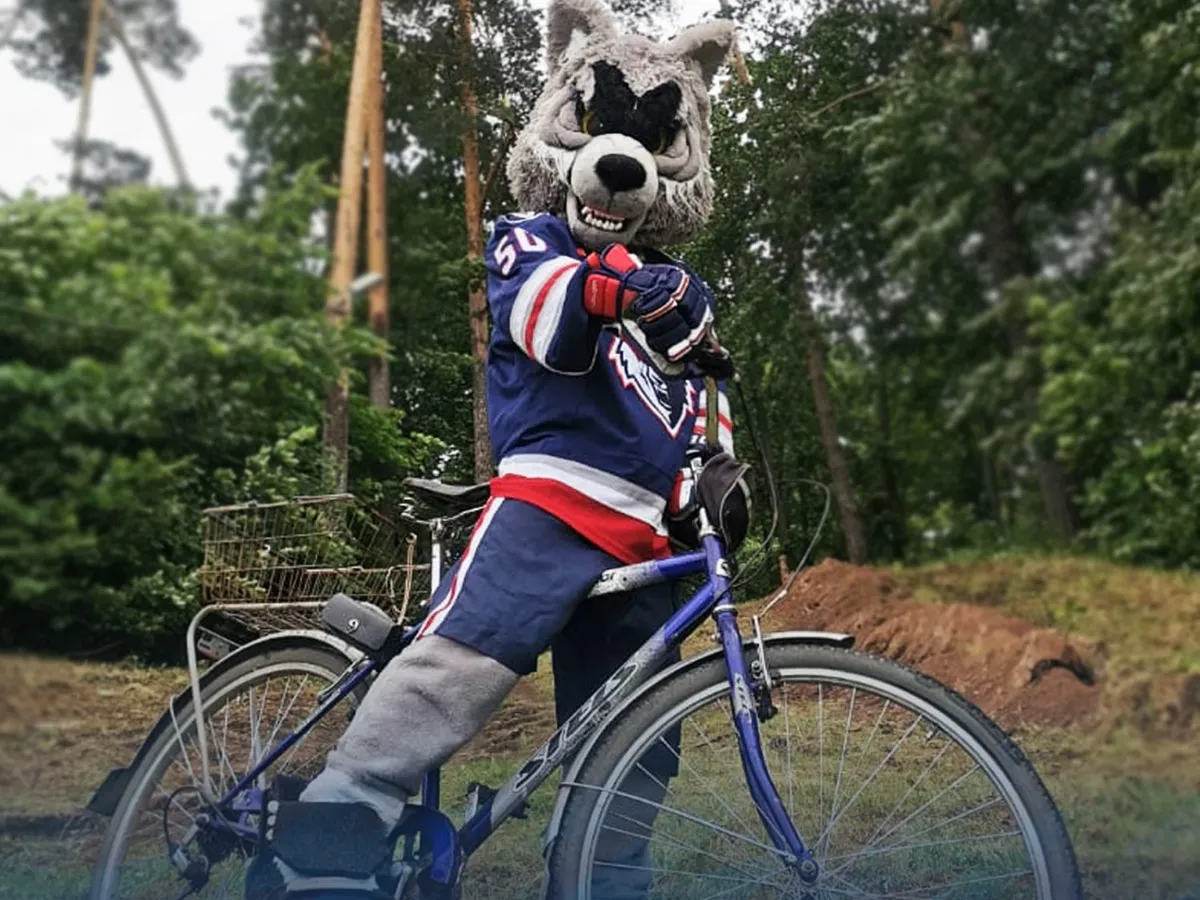 «Нефтехимик» приглашает болельщиков на велоквест