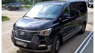 Рязанской семье, взявшей на воспитание шестерых детей из Донбасса, подарили минивэн