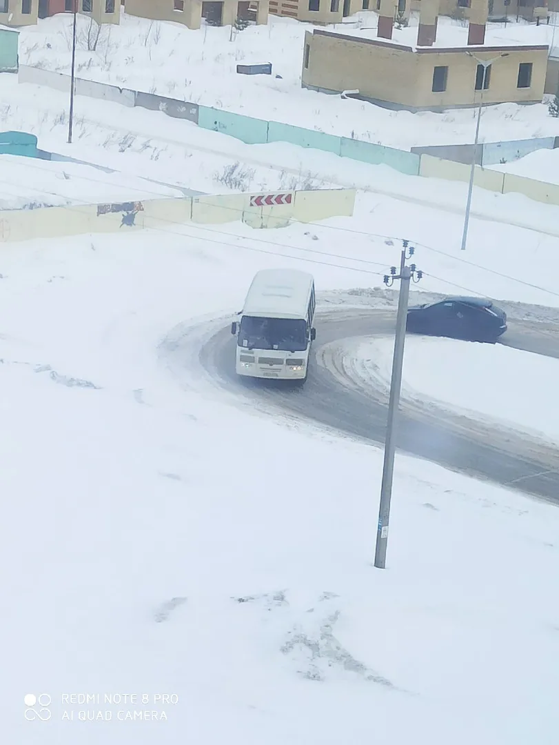 Вместо трех одна полоса: на Табеева опасный разворот