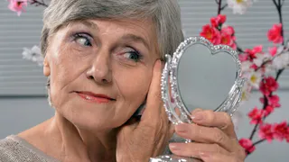 Как принять возрастные изменения и не потерять уверенность в себе?