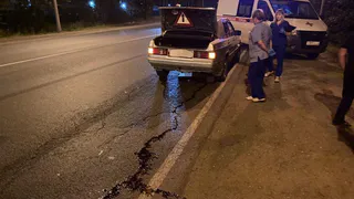 На Южной окружной в Рязани ночью водитель Mercedes насмерть сбила 33-летнего мужчину