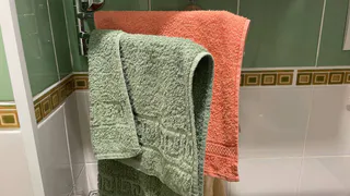 Больше не вывариваю древние полотенца: добавляю 2 ложки в таз - станут как новые