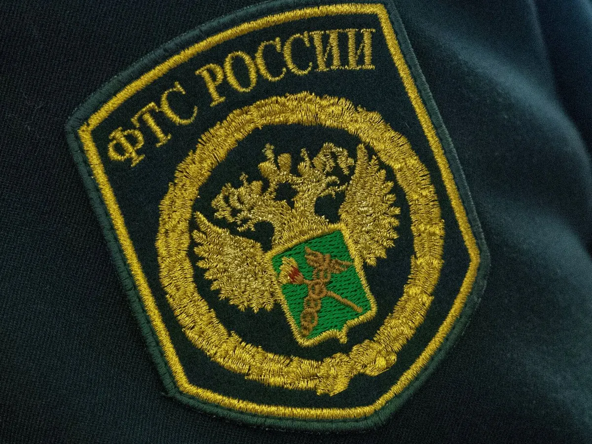 Работников и ветеранов татарстанкой таможенной службы Татарстана поздравил Олег Коробченко