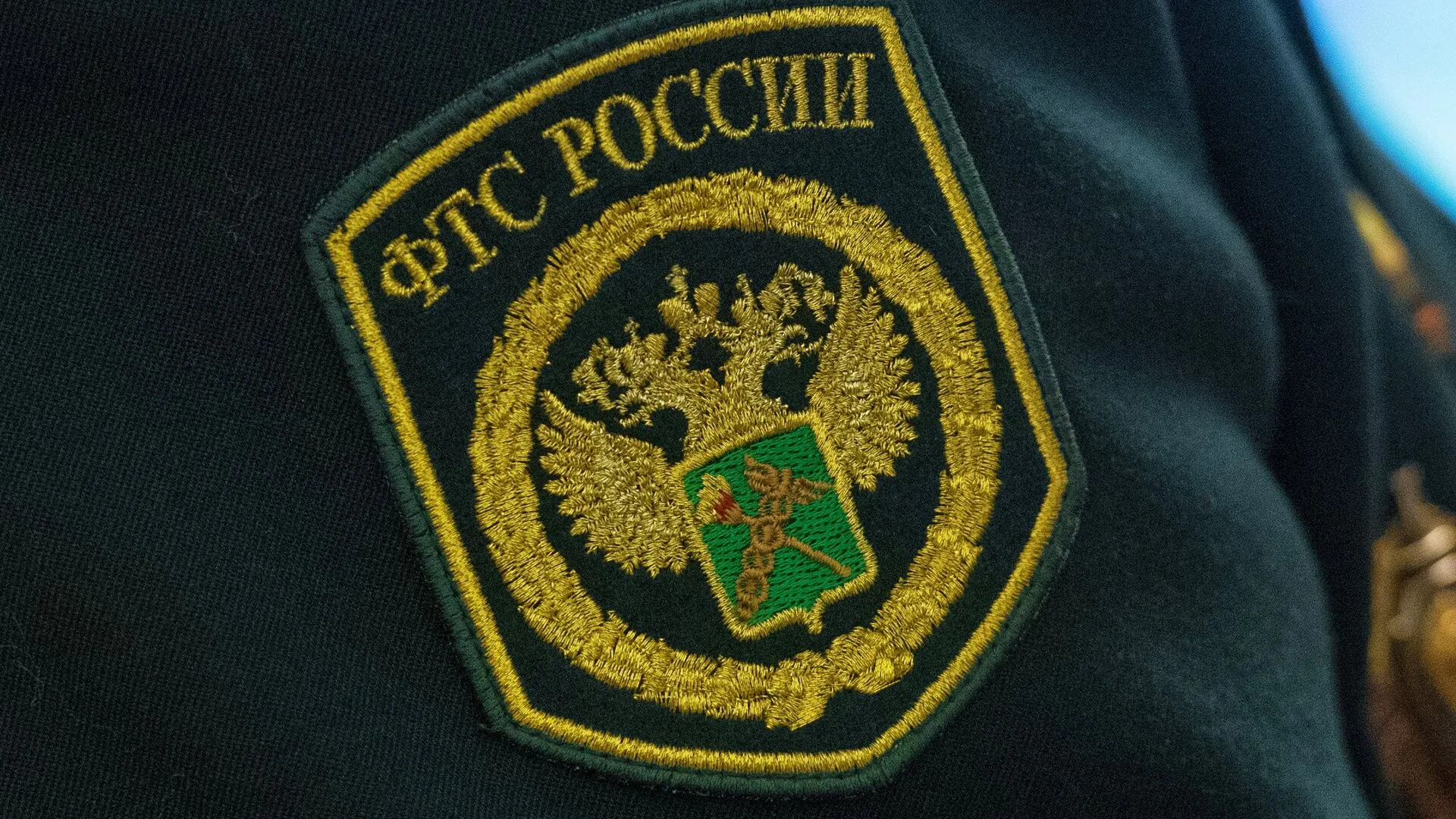 Работников и ветеранов татарстанкой таможенной службы Татарстана поздравил Олег Коробченко
