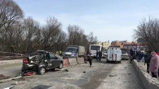 Авария на мосту: Следком начал проверку после ДТП с 12 машинами