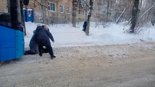 В Рязани водитель автобуса сбил женщину