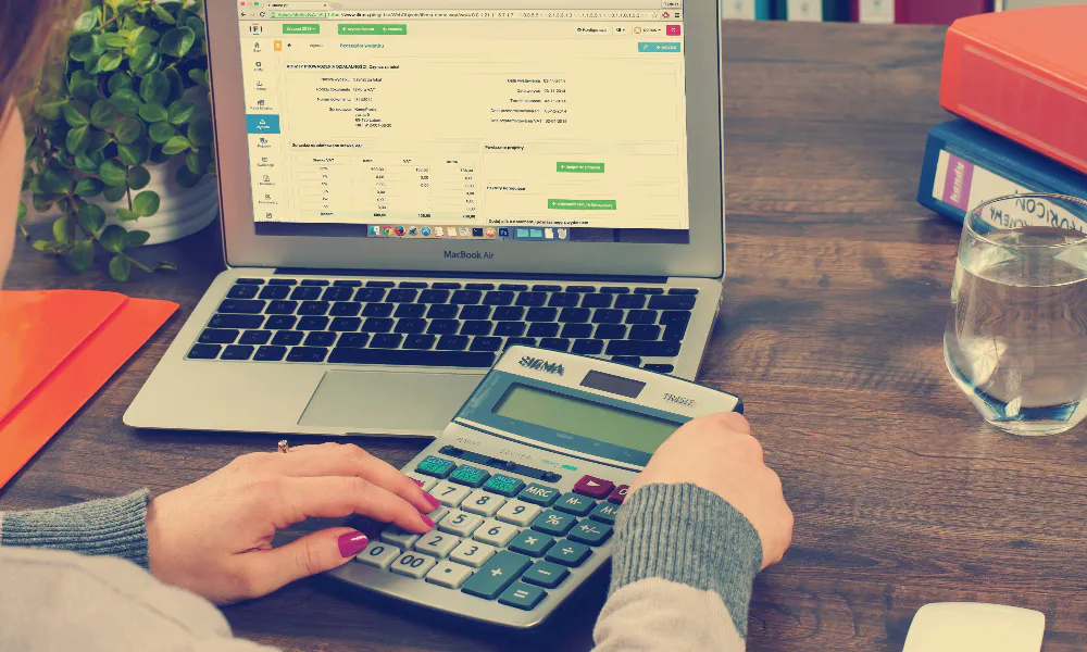 Удар по кошельку: такая строчка в квитанциях ЖКУ взлетит до небес