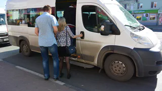 Водитель маршрутки: «Нарушать ПДД приходится из-за конкуренции»