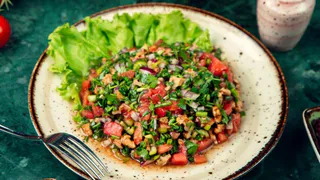 Легчайшие пирожки для тех, кто на диете: берем кефир и 1 яйцо - можно даже на ночь