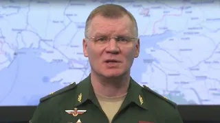 Украинские военные продолжают складывать оружие