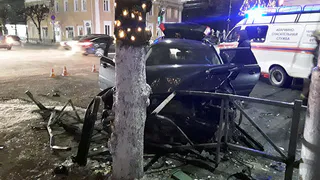 На перекрёстке улиц Свободы и Ленина водитель «Жигулей» врезался в Volvo