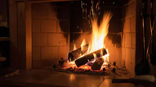 Взяла пластиковую бутылку – и сажа выстреливает в дымоход пулей: чищу печь без соли, крахмала и заморочек