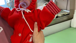 В Рязани брошенной матери недоношенной девочке дали имя Вера