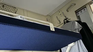 Всегда работает: как я отвечаю, когда меня просят уступить нижнее место в поезде - маленькая хитрость бывалых пассажиров РЖД