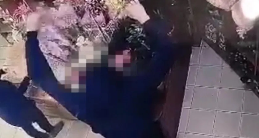 Во Владимире молодой человек ограбил цветочный магазин ради подарка своей девушке