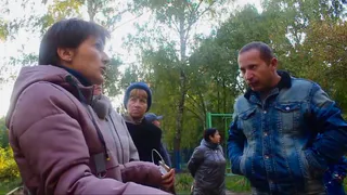 "Последний раз рабочих видели в июле": жители дома недовольны капремонтом, но у подрядчика есть ответ