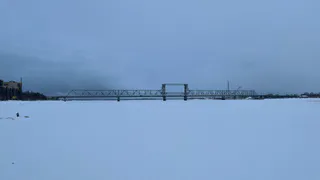 В Усинске ввели ограничения на аварийном мосту через Колву