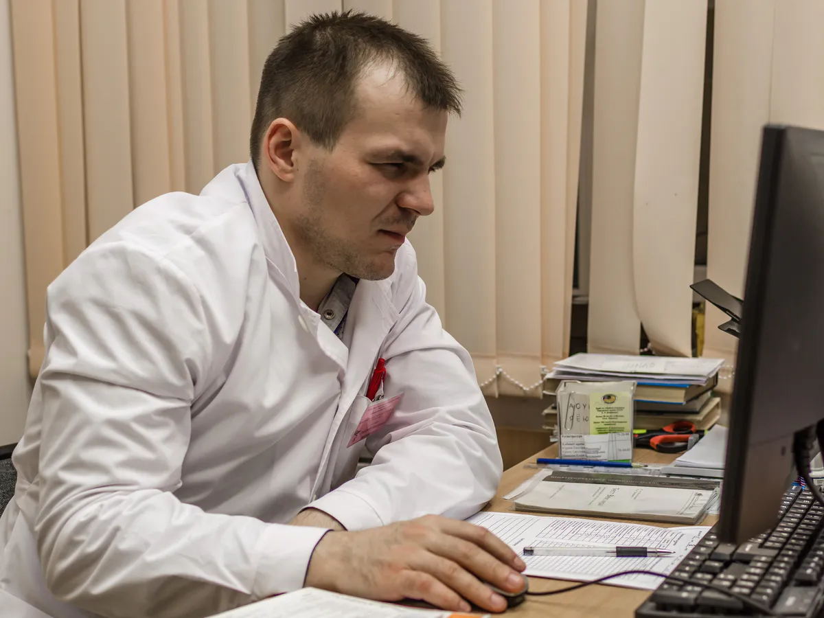 Житель Челябинской области предложил продавать энергетические напитки исключительно по рецепту