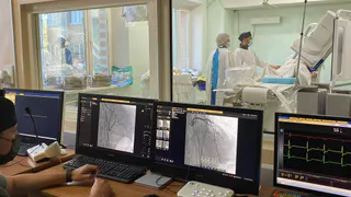 В Пензе врачи помогли 73-летнему пациенту, применив инновационный метод