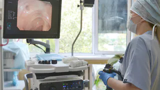 В чебоксарской больнице новое оборудование помогает выявлять онкоугрозы на ранней стадии и спасать людей