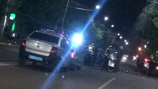 Массовое ДТП в центре Рязани: столкнулись 2 легковушки и мотоцикл