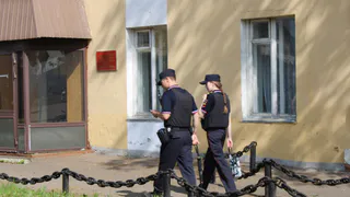 Безработный житель Магнитогорска украл у знакомого пенсионера сотовый телефон