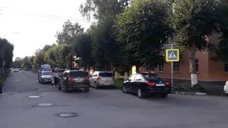 Шла по "зебре": на улице Маяковского молодая рязанка попала под колеса автомобиля