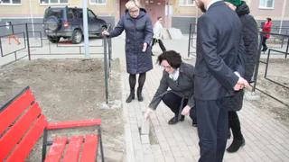 Рязанские депутаты проверили состояние дворов после «благоустройства»