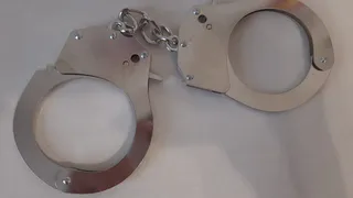 В Нижнекамске студент колледжа зарабатывал тем, что делал тайники-закладки, помогая сбывать наркотики