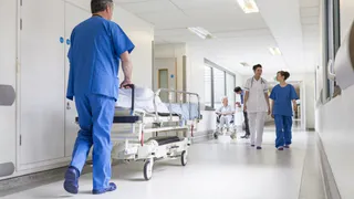 Работа нижнекамских больниц в праздники