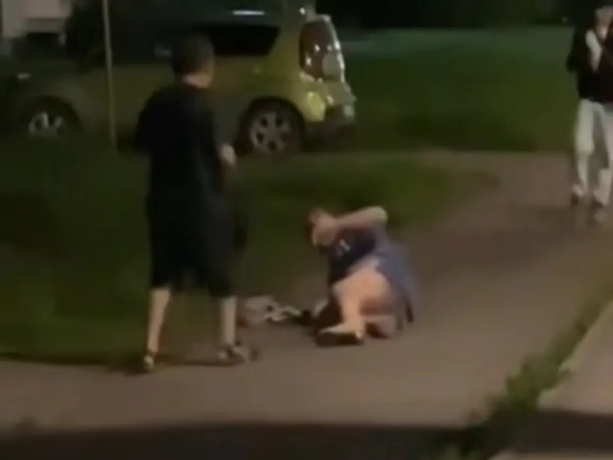 В Татарстане школьник избил женщину и попал в приют