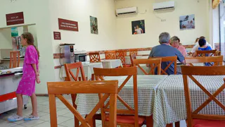 Я сначала не поверила, но моя свекровь-пенсионерка отдохнула в Абхазии за 55000 "под ключ" - как ей это удалось 