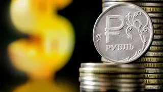 Центробанк запоздало принялся спасать рубль