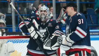 «Волки» одолели «Салават Юлаев»: у Долганова первый «сухарь»