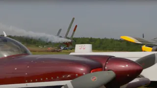 Очевидец опубликовал видео момента крушения АН-2 в Балашихе