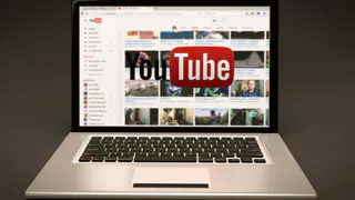 С сегодняшнего дня YouTube разблокируют: россиянам назвали единстаенное условие