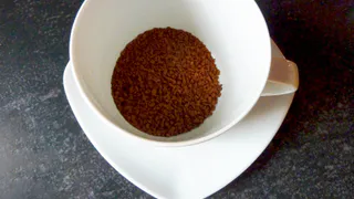 Растворимый кофе: как выбрать качественный продукт и избежать подделок