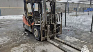 В Михайловском районе загорелся погрузчик