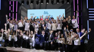 Ребята из детского центра «ОГМА» приняли участие во Всероссийском конкурсе «Живая классика» в Артеке (видео)